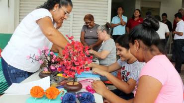 Recorre Adela Román Centros de Desarrollo Comunitario para supervisar los servicios gratuitos que brindan los CDC y las condiciones de los inmuebles.